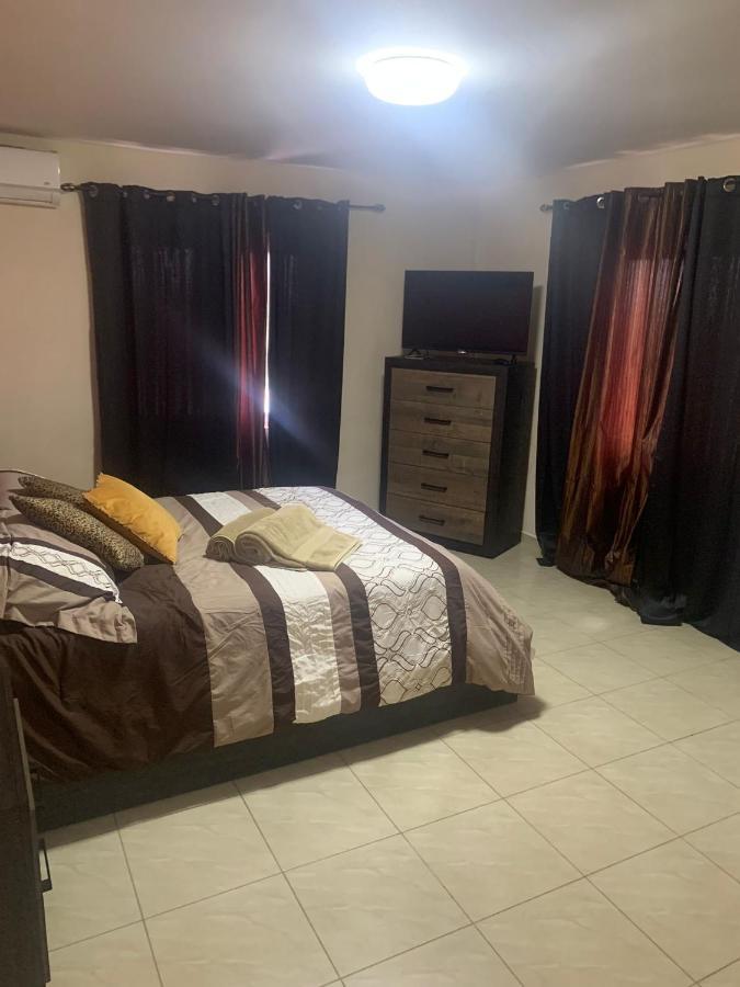 Omira Apartment Suites Willemstad Buitenkant foto