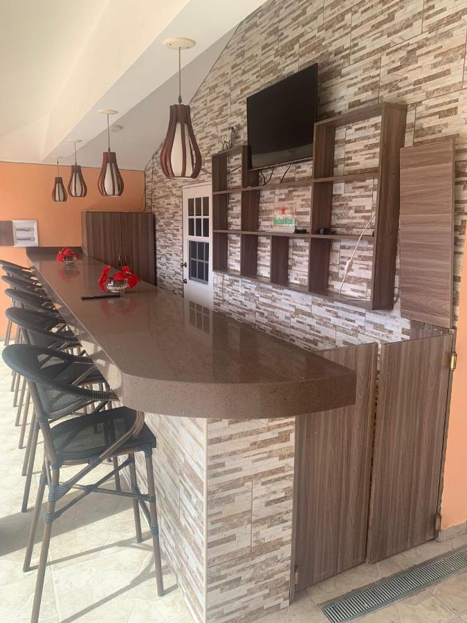 Omira Apartment Suites Willemstad Buitenkant foto
